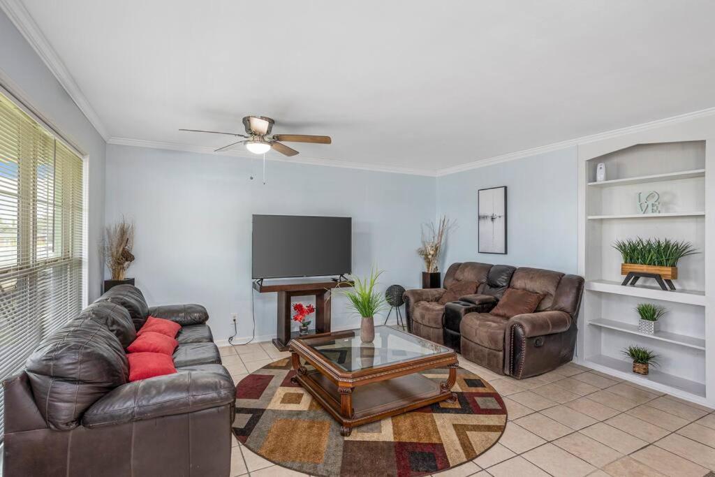 Quiet Apartment In Iowa, La المظهر الخارجي الصورة